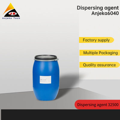 Poudre dispersante pour revêtements à base de polymères hydratants à base de solvants